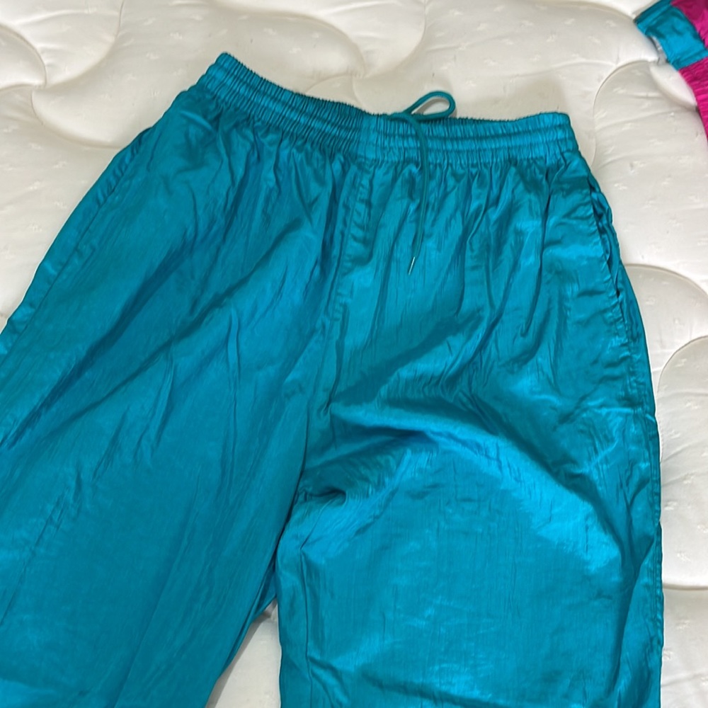 Lavon Tracksuit set - Picture 14 of 16